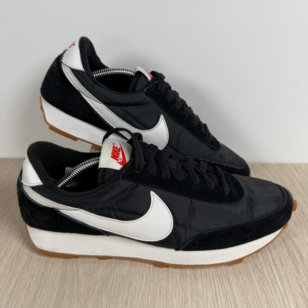 Sneakers Nike Waffle Debut Womens 8.5 Black White Gum CK2351-001 Retro Running